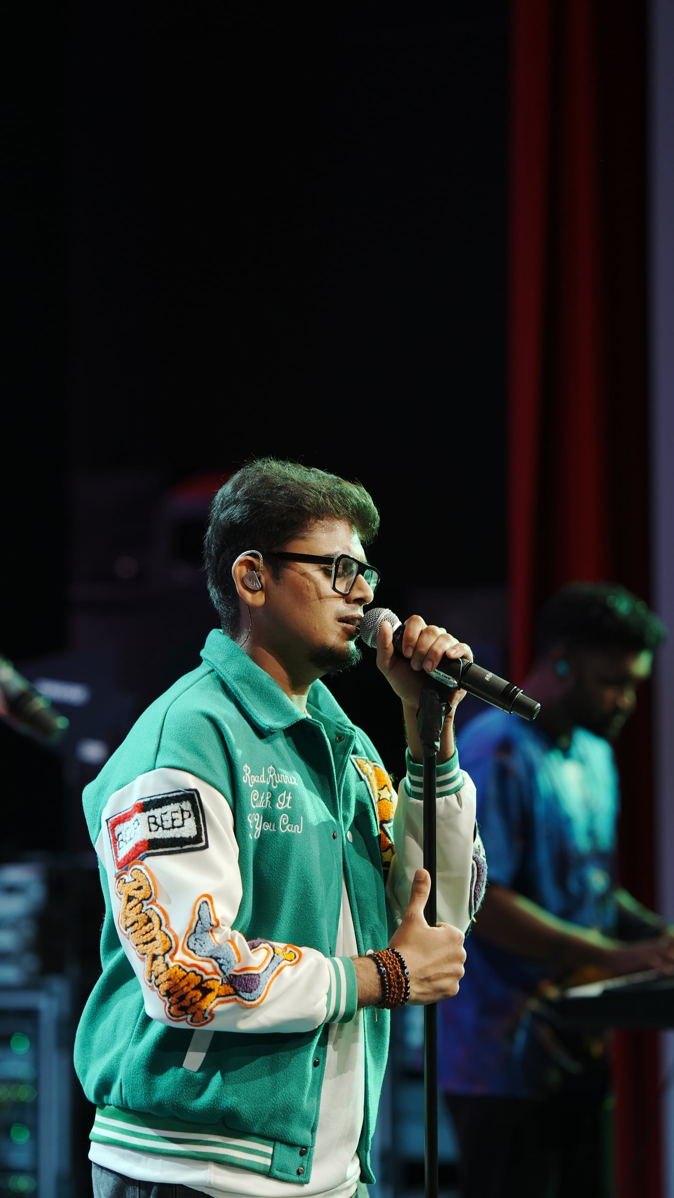 Green jacket, full voice